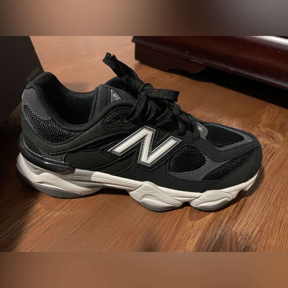 9060 NEW BALANCE
